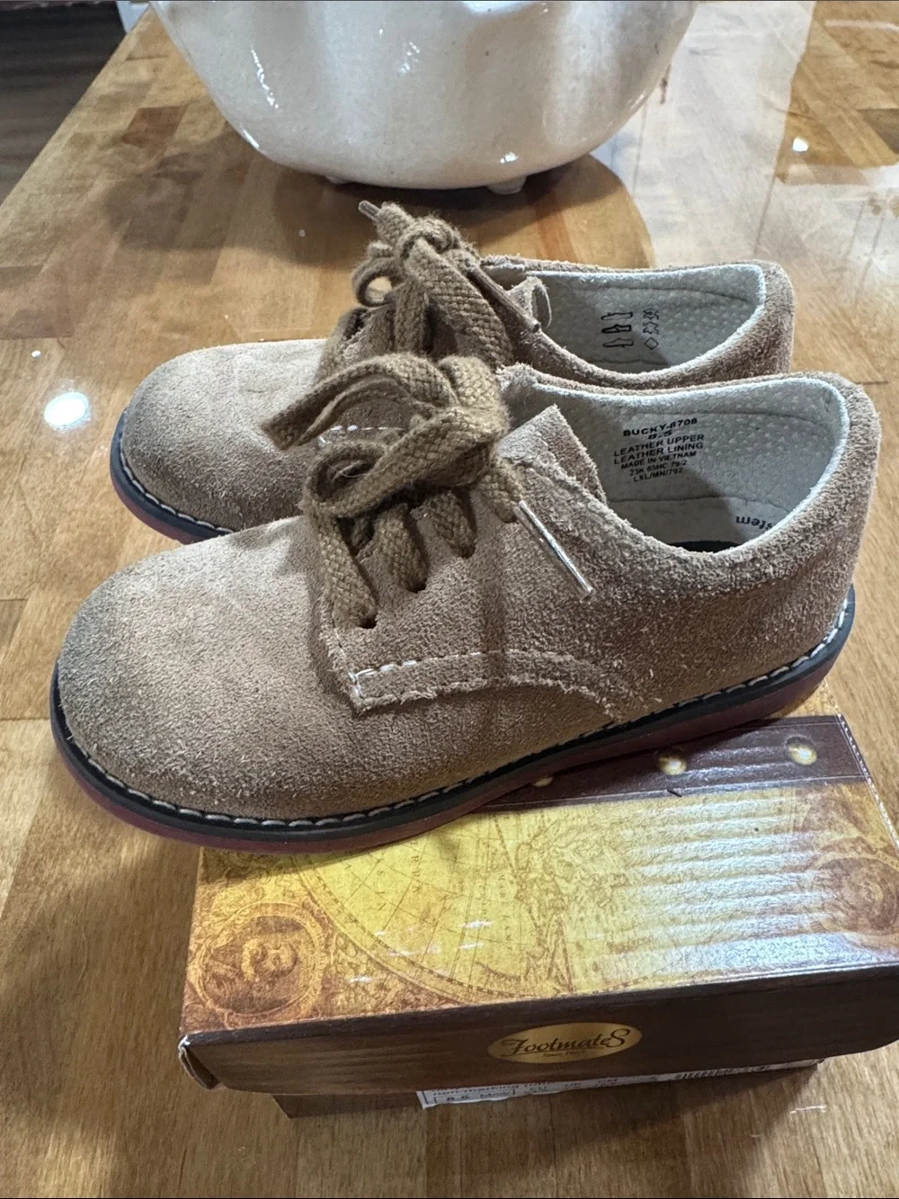 FootMates Brown Suede Kids Dress Shoes with Lace-Up Closures